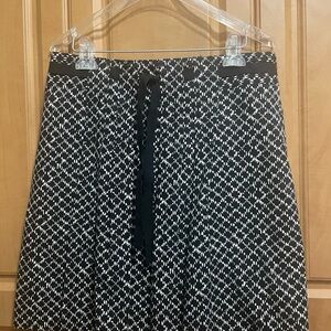 LOFT Monochrome Patterned A-Line Skirt